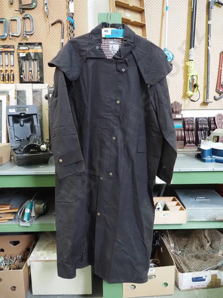 Nullarbor large oilskin Image 1++