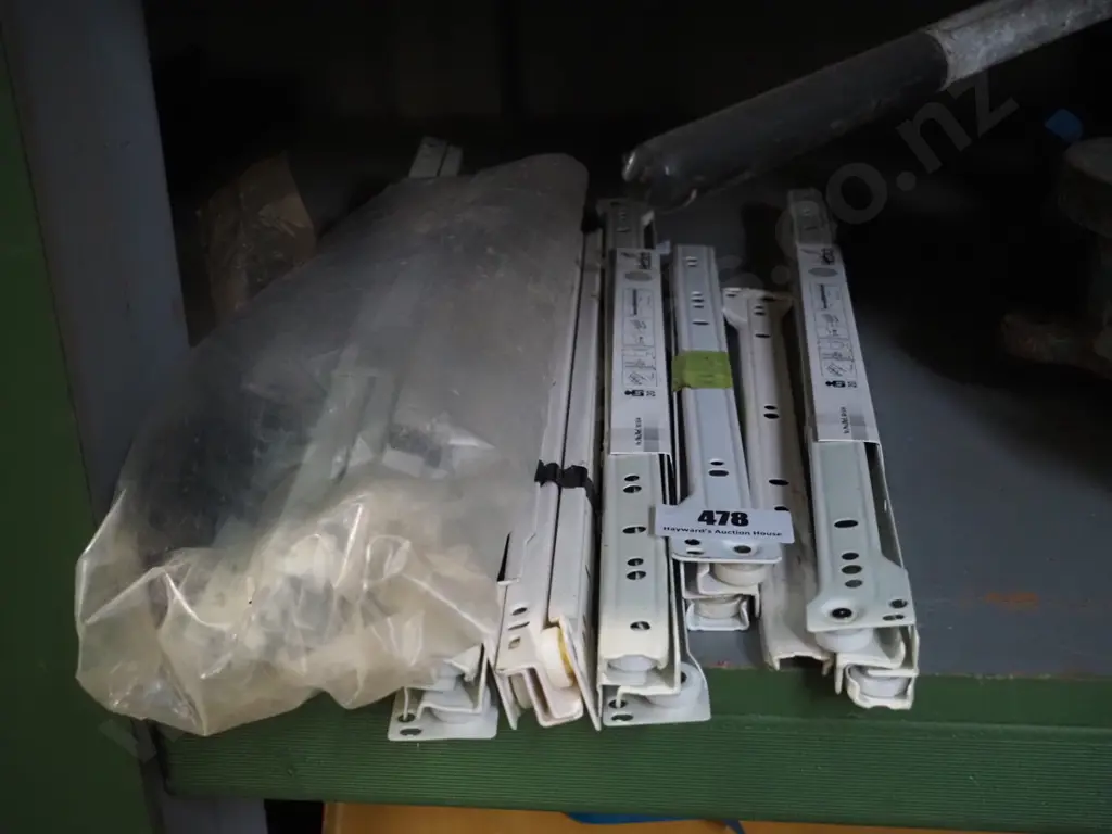 assorted drawer runners Image 1++