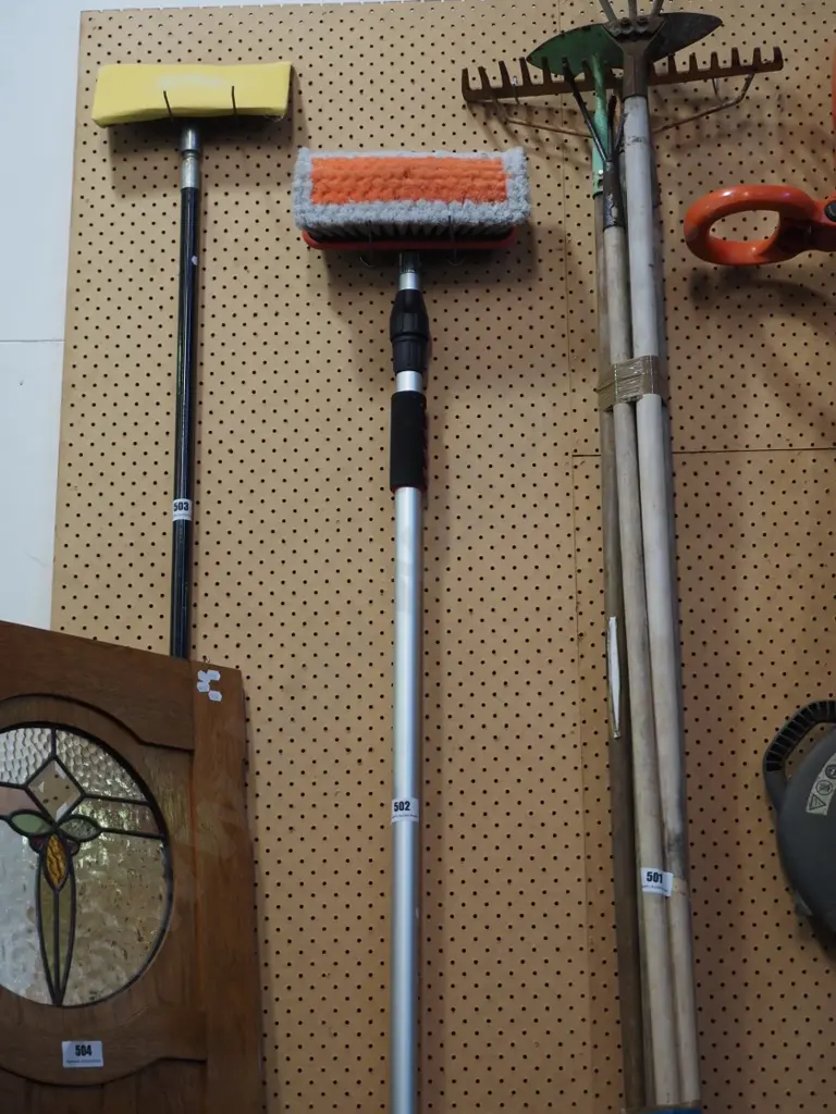 telescopic window brush Image 1++