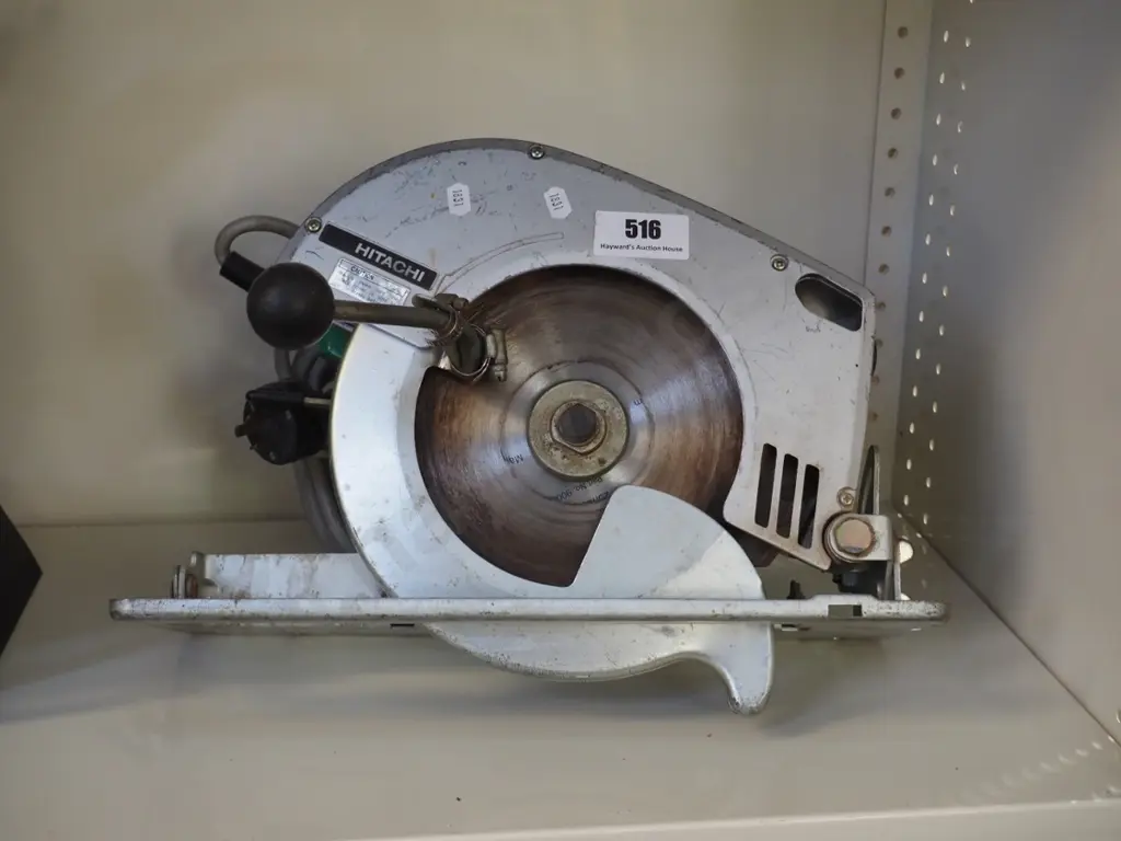 Hitachi skilsaw Image 1++