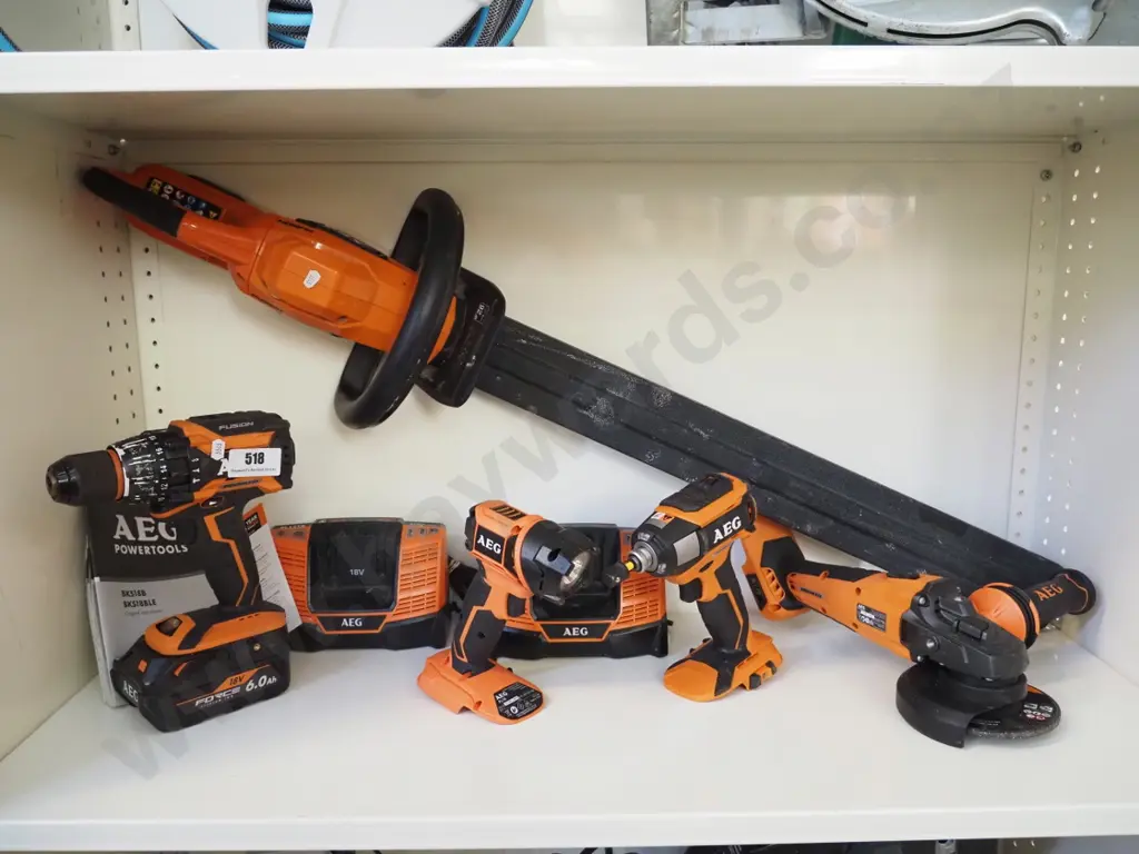 AEG 18V battery powered tools; hedge trimmers, grinder, impact driver, drill, torch Image 1++