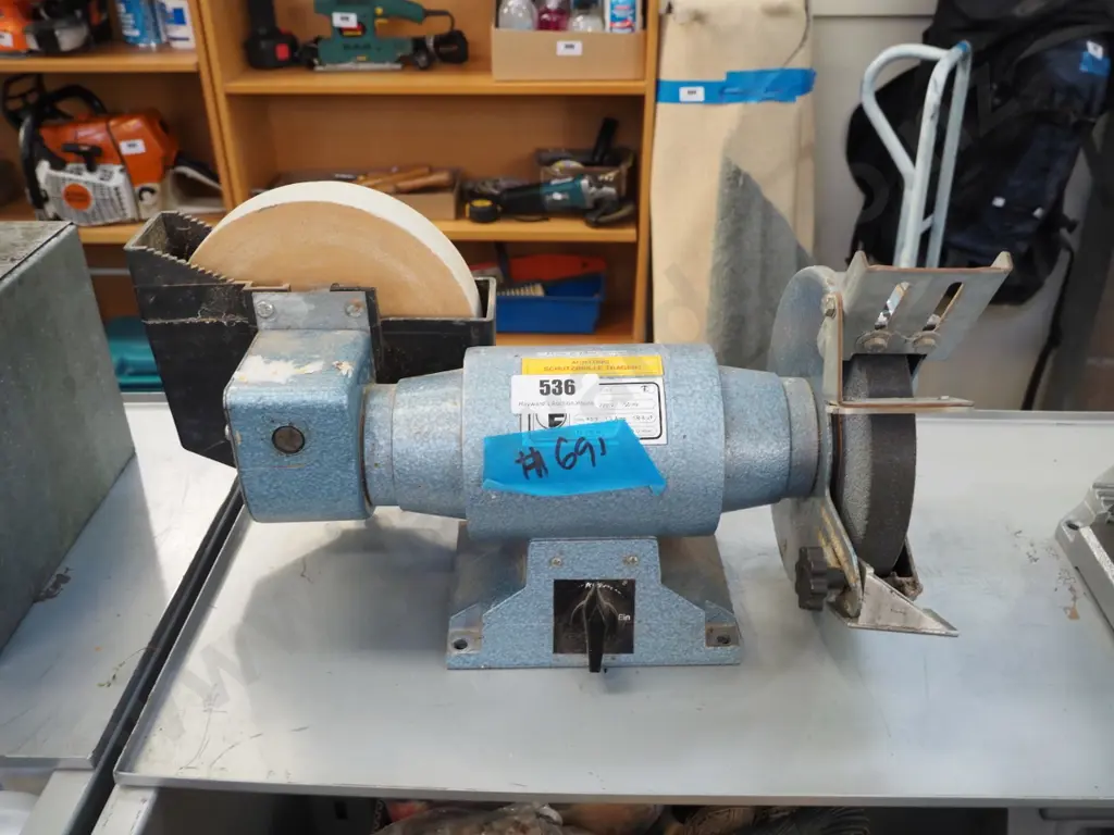bench grinder, wet stone Image 1++