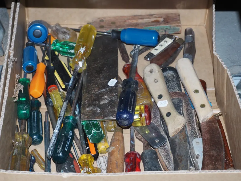 box; screwdrivers, knives, builders squares etc Image 1++