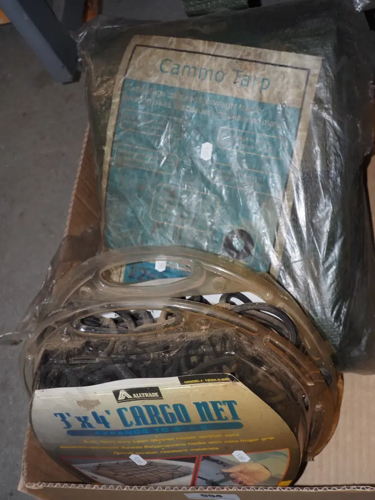 box; tarpaulin, cargo net Image 1++