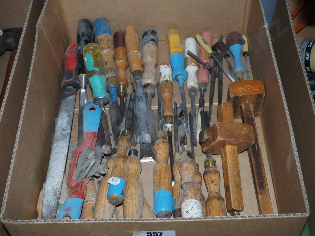 box; builders markers gauges, chisels etc Image 1++
