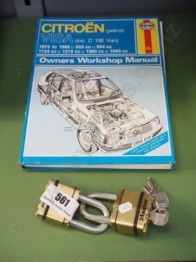 Citroen workshop manual, 2 padlocks - keys in office Image 1++