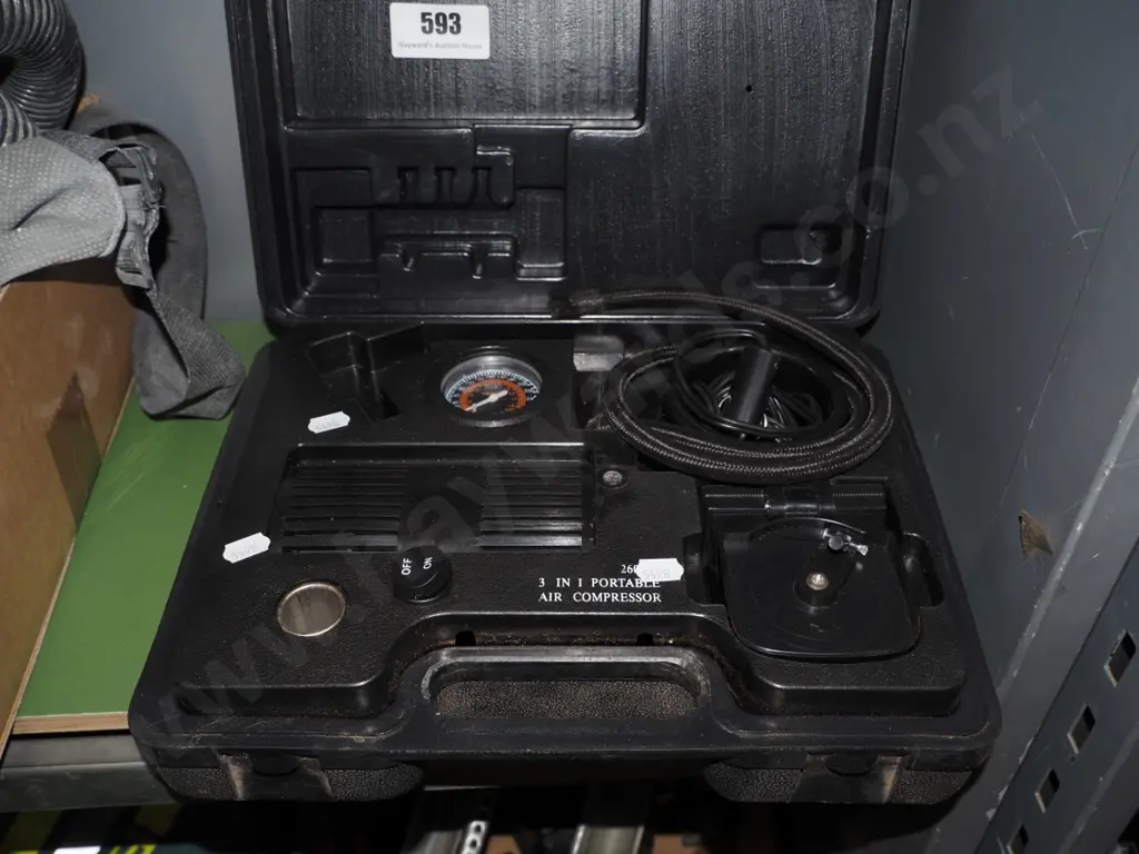 portable 3 in 1 air compressor Image 1++