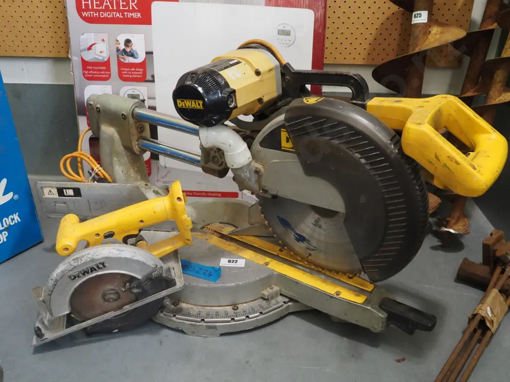 De Walt compound mitre saw, skilsaw - parts only Image 1++