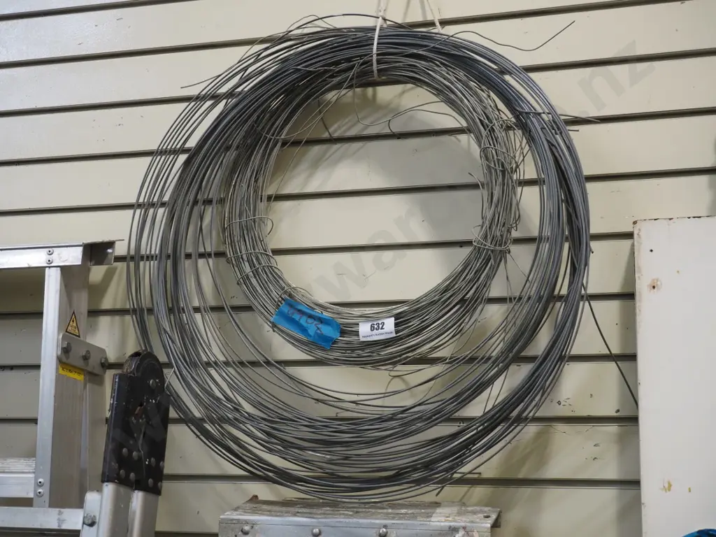 coils of wire Image 1++