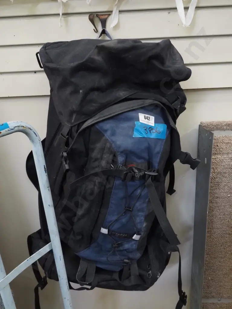Macpac Utopia backpack Image 1++