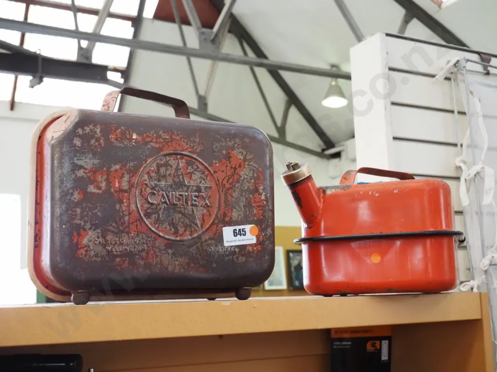 2x petrol containers - orange dots Image 1++