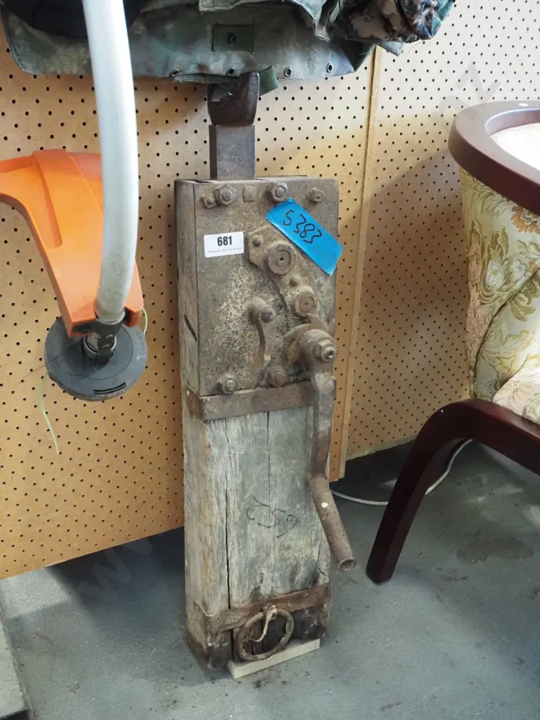 vintage metal and wood house jack Image 1++