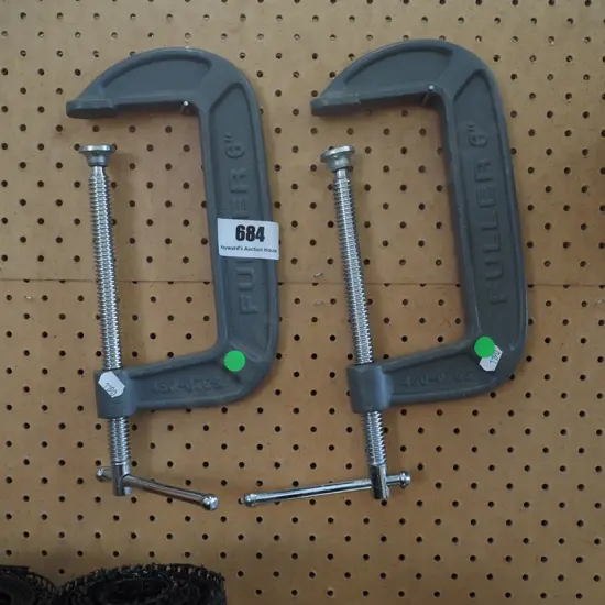 2 G clamps