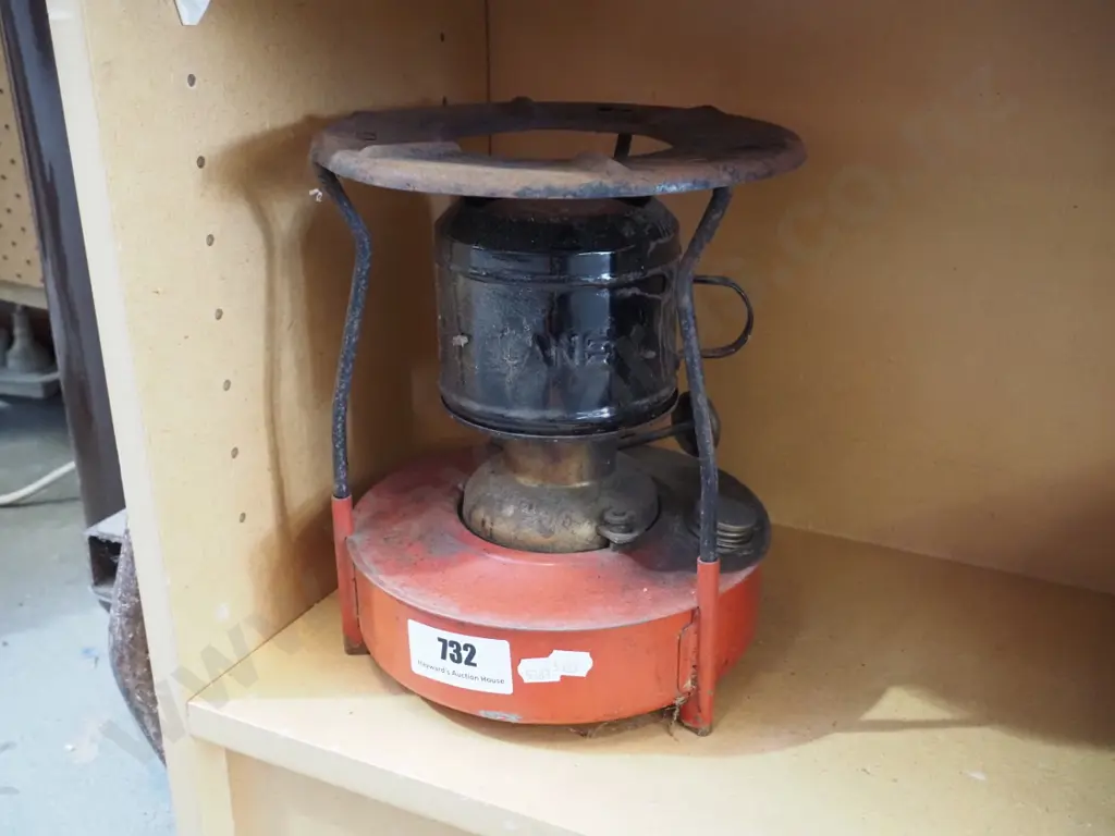 vintage camp stove Image 1++