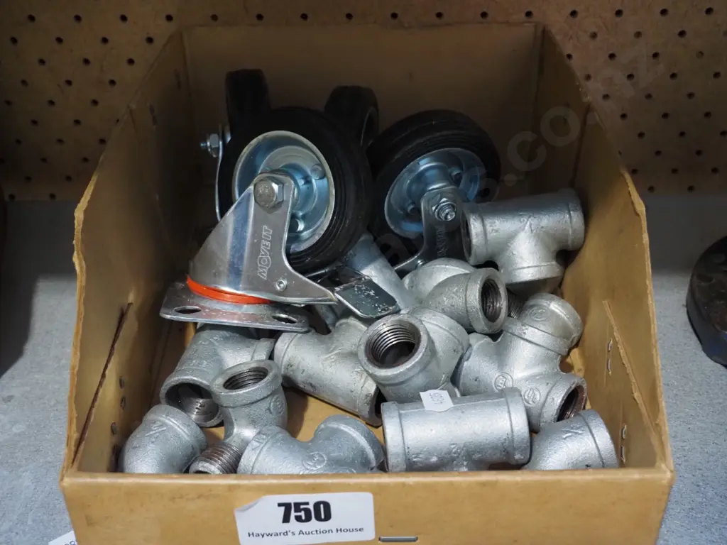 box; casters, pipe fittings Image 1++