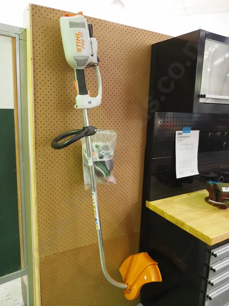 Stihl corded line trimmer Image 1++