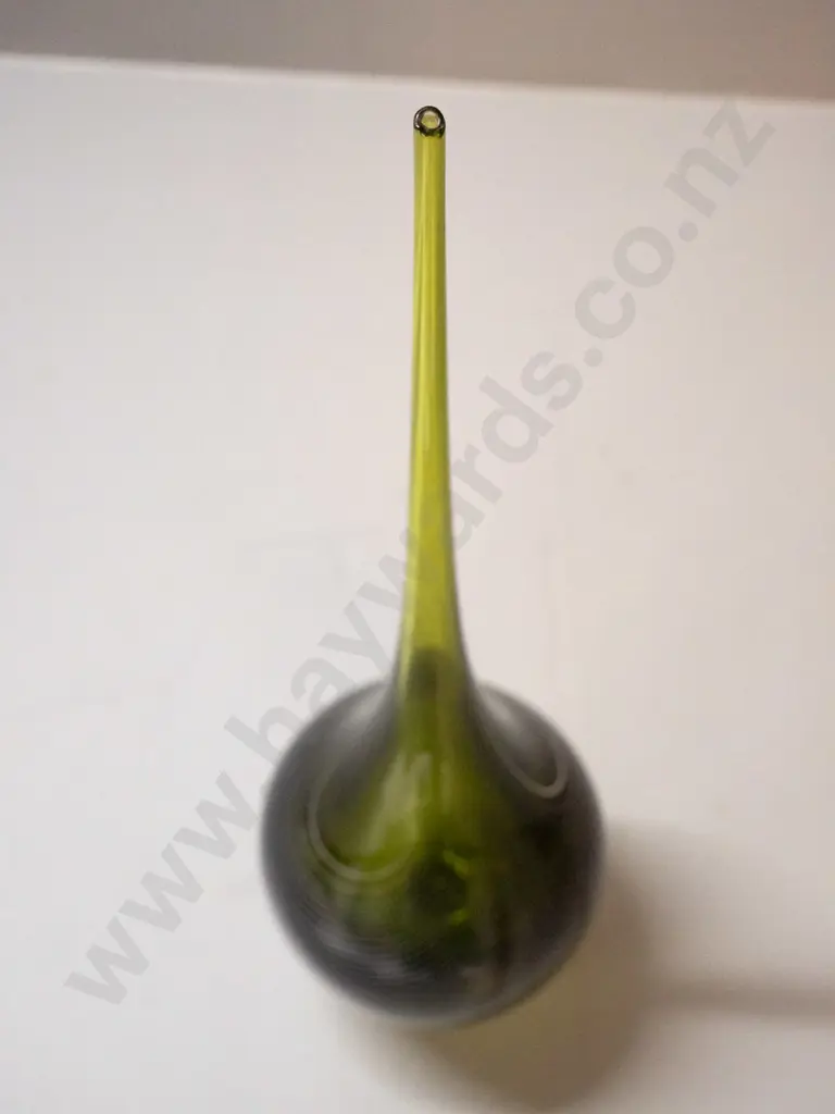 Katie Brown - hot glass - Essence H-400 Image 1++