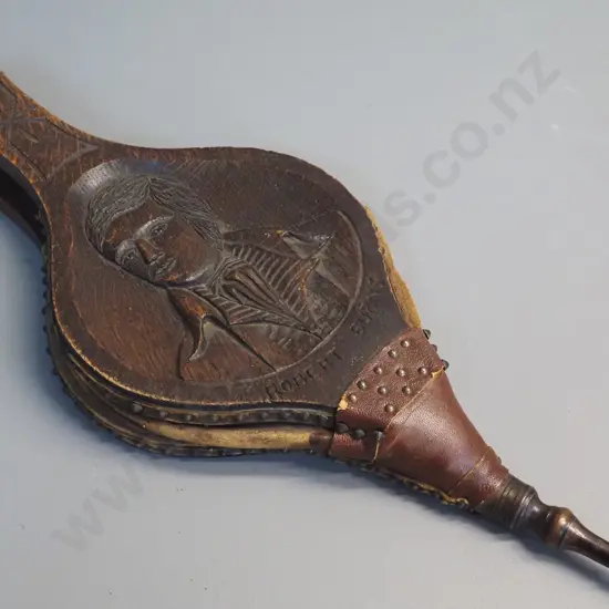 vintage oak & leather bellows with carved Robert Burns design - chip to handle end, strap broken L-490 W-180