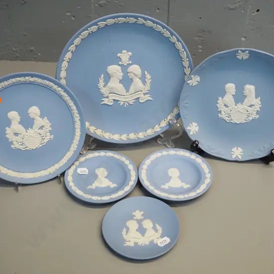Wedgwood royal wedding jasperware items - 5 Charlies & Di, largest is D-210 and one Andrew & Fergie