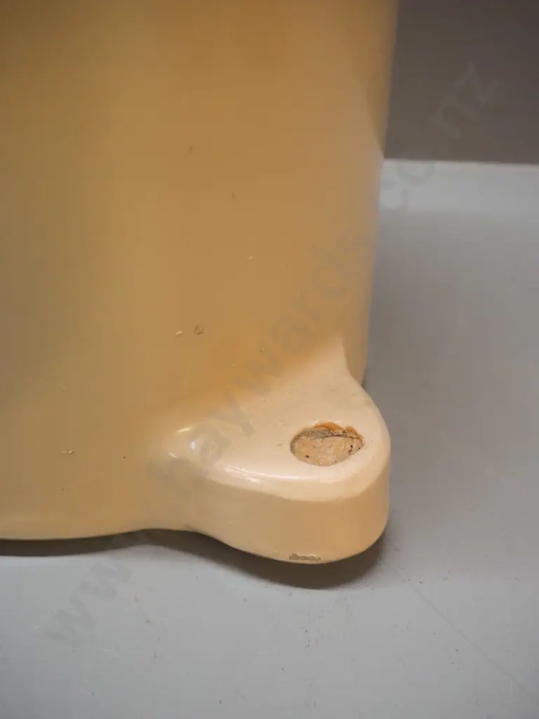 narrow-mouth stoneware crock with metal handle & threaded stopper - marked Dunedin Brewery Co. Ltd Dunedin, 444. Image 1++