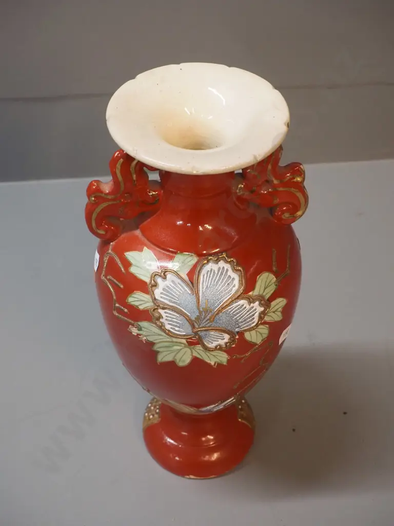 vintage Satsuma style double-handled vase, iris pattern on red H-300 W-150 Image 1++