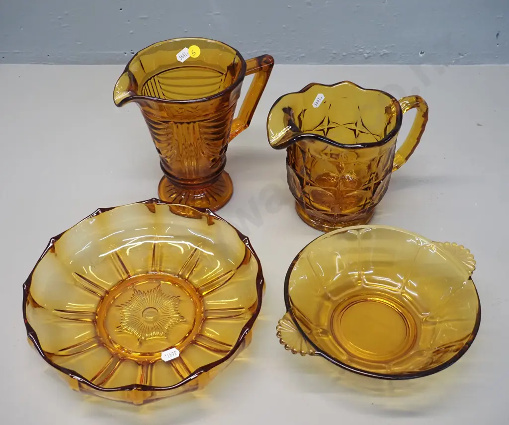 heavy amber depression glass items - 2 water jugs, taller is H-180 and 2 bowls, larger is D-235 Image 1++