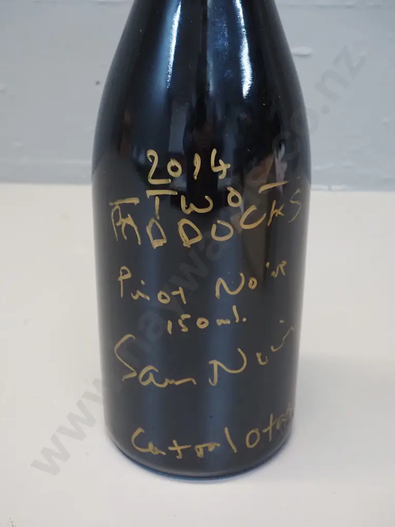 1.5l bottle of Two Paddocks 2014 Pinot Noir in wooden crate with card signed by Sam Neill and sheet of tasting notes Image 1++