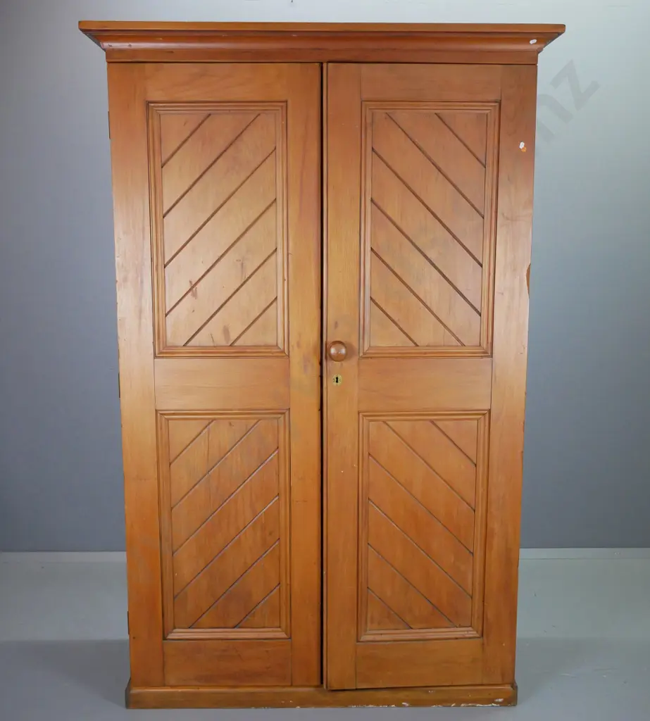 colonial kauri 2-door cupboard with herringbone T&G panels, 6 shelves, cornice top and plinth base, brass escutcheon, Image 1++