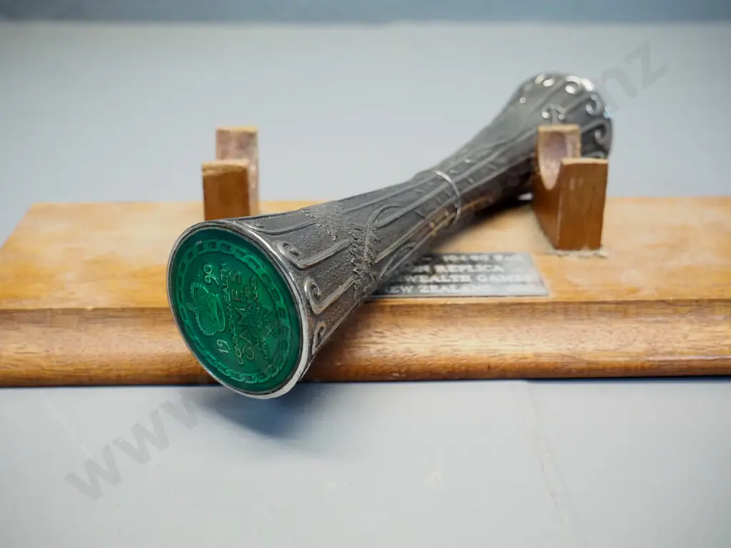 replica 1990 Commonwealth Games Queen's baton on wooden base - baton is L-200 Image 1++
