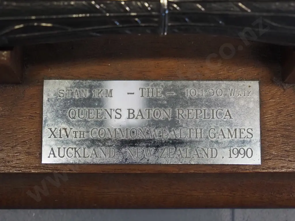 replica 1990 Commonwealth Games Queen's baton on wooden base - baton is L-200 Image 1++