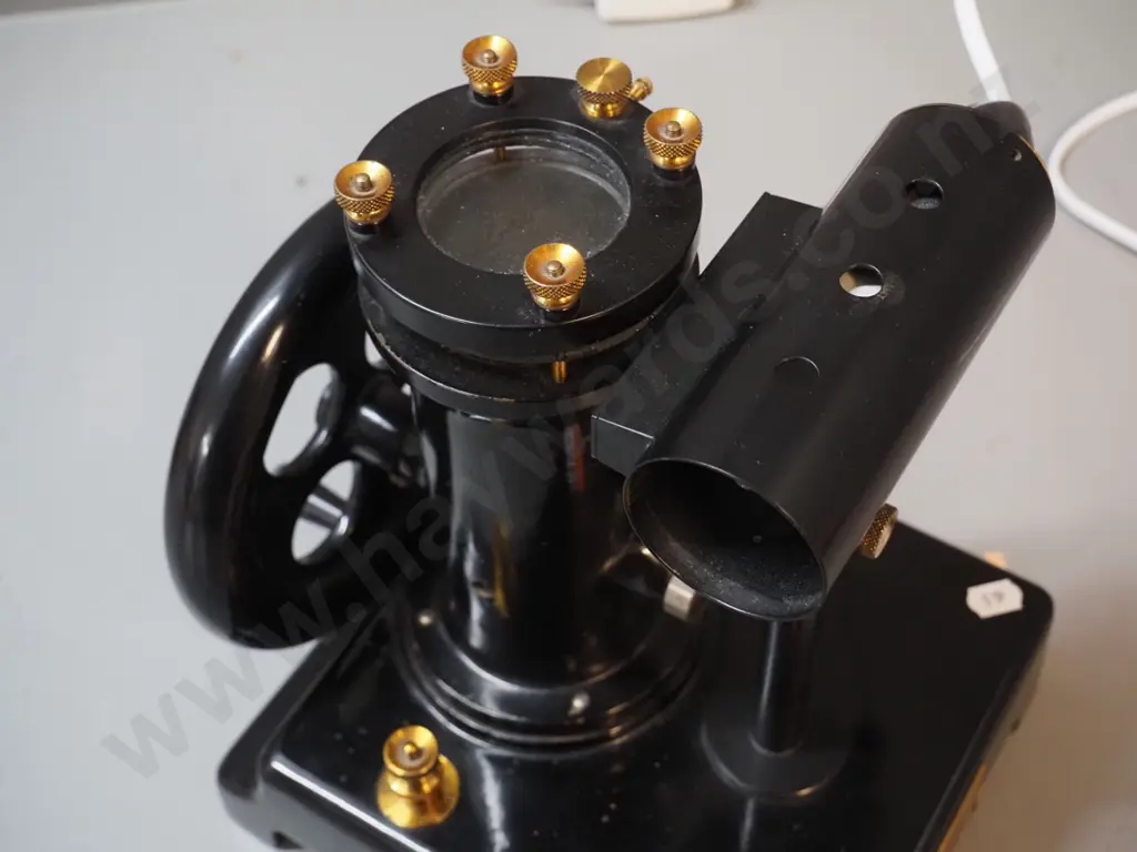 Cambridge Instrument Co. Ltd. England "cloud chamber" laboratory device with light H270 W240 D200 Image 1++