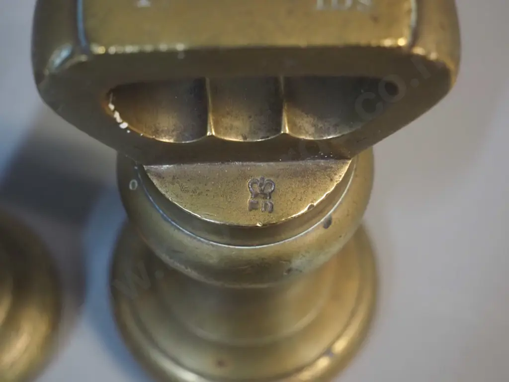 set of 3 vintage brass bell weights with crown and "ER" logo - marked 1, 2 and 4 lb. - largest H-150 Image 1++