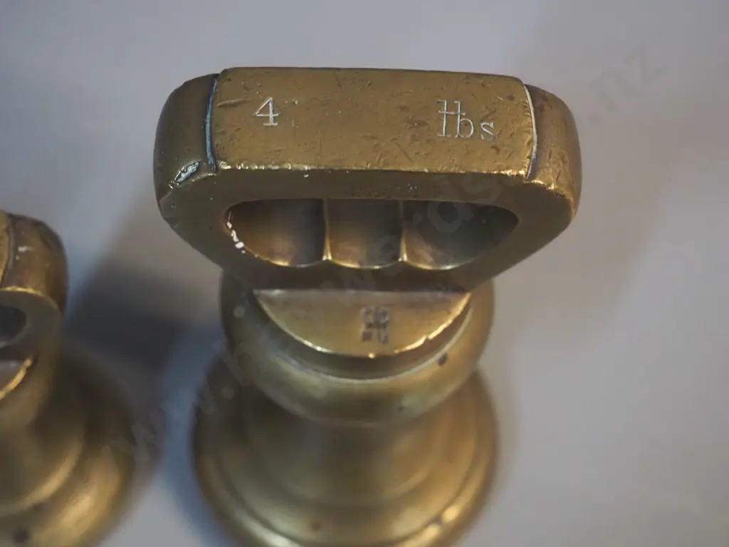 set of 3 vintage brass bell weights with crown and "ER" logo - marked 1, 2 and 4 lb. - largest H-150 Image 1++