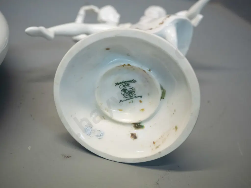 Hutschenreuther float bowl with removable figural centre piece H-270 D-230. NOTE - has large piece of hardened Image 1++