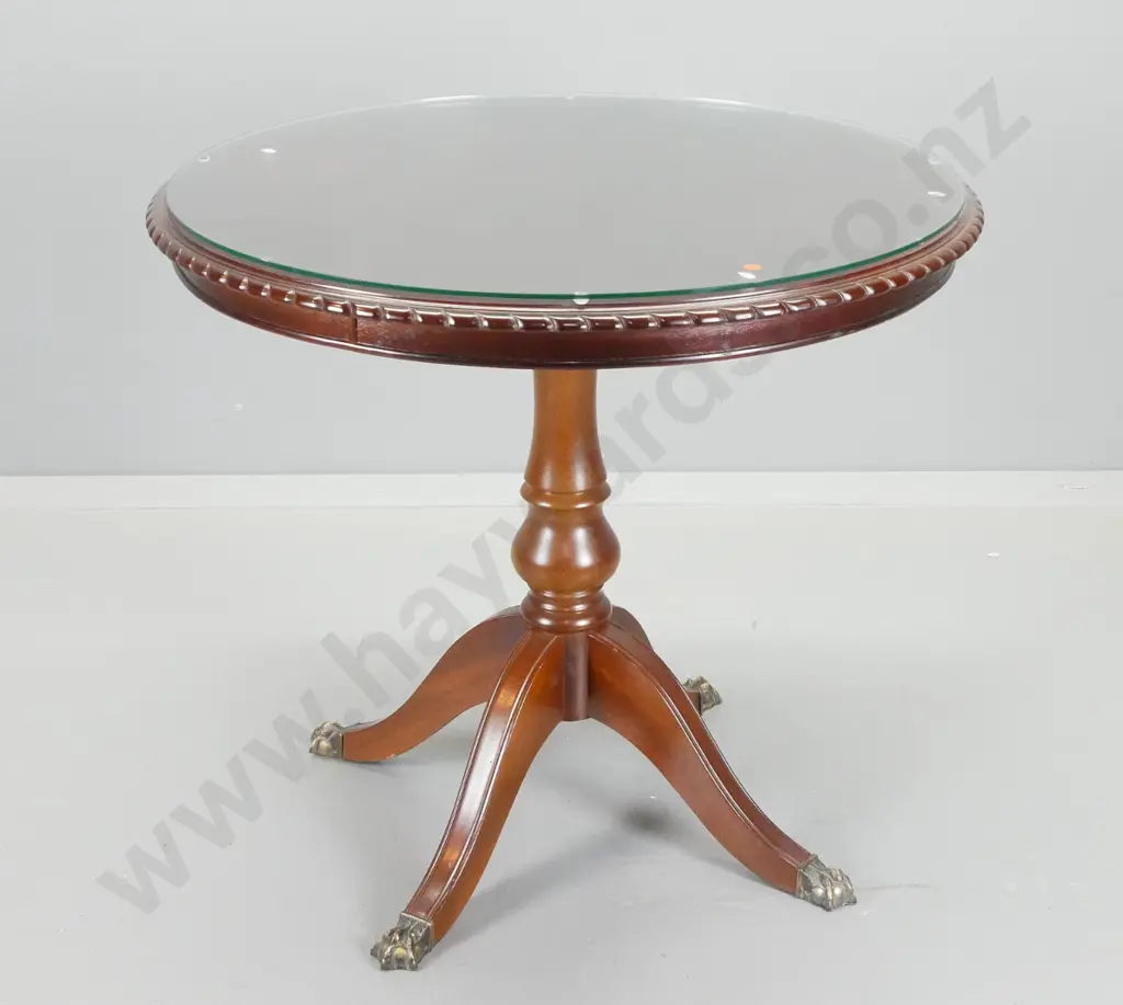 reproduction mahogany centre pedestal supper table with metal ball & claw feet, rope edged top, glass on top H-720 D-780 Image 1++