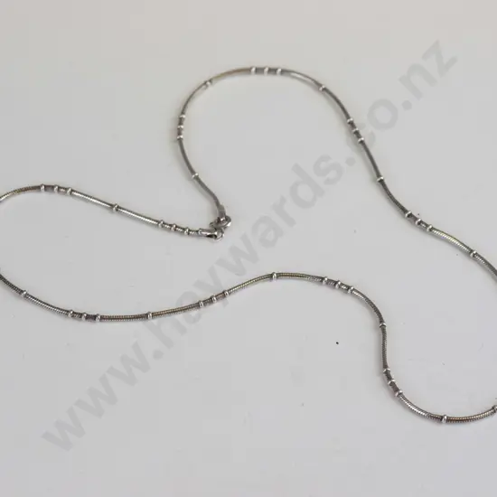 silver necklace stamped 925 Italy