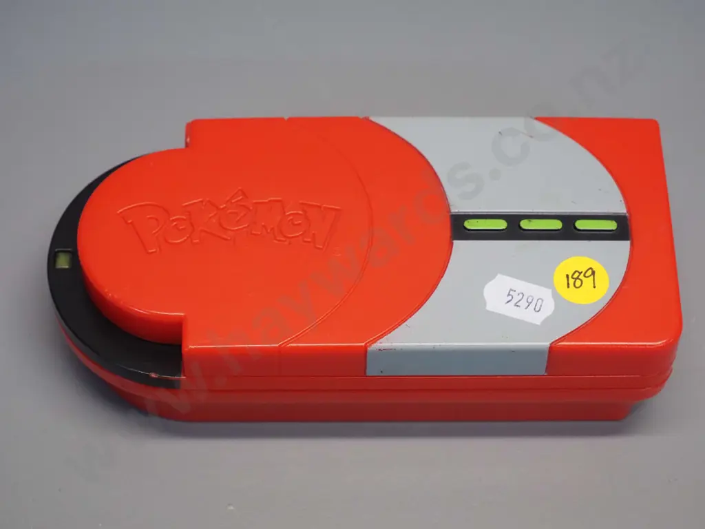hand held folding Pokemon game - made by Jakks Pacific. Powers up, game not tested otherwise. Image 1++