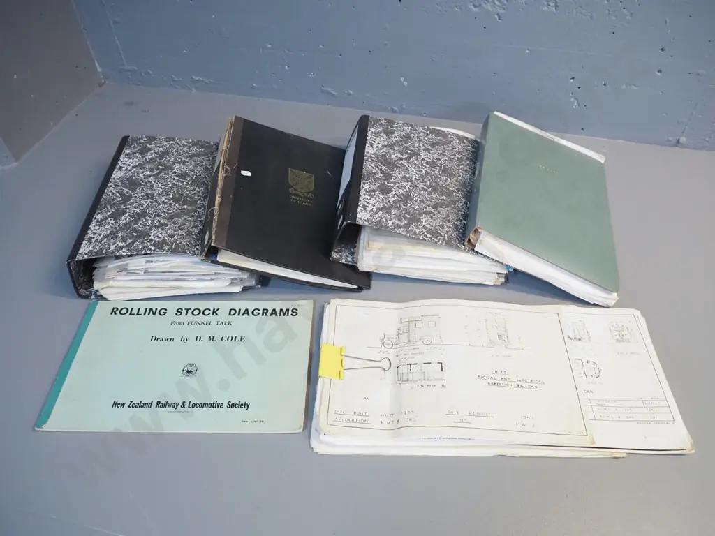 large collection of railway ephemera - scrapbooks, diagrams, engineering drawings, etc - NZR and others Image 1++