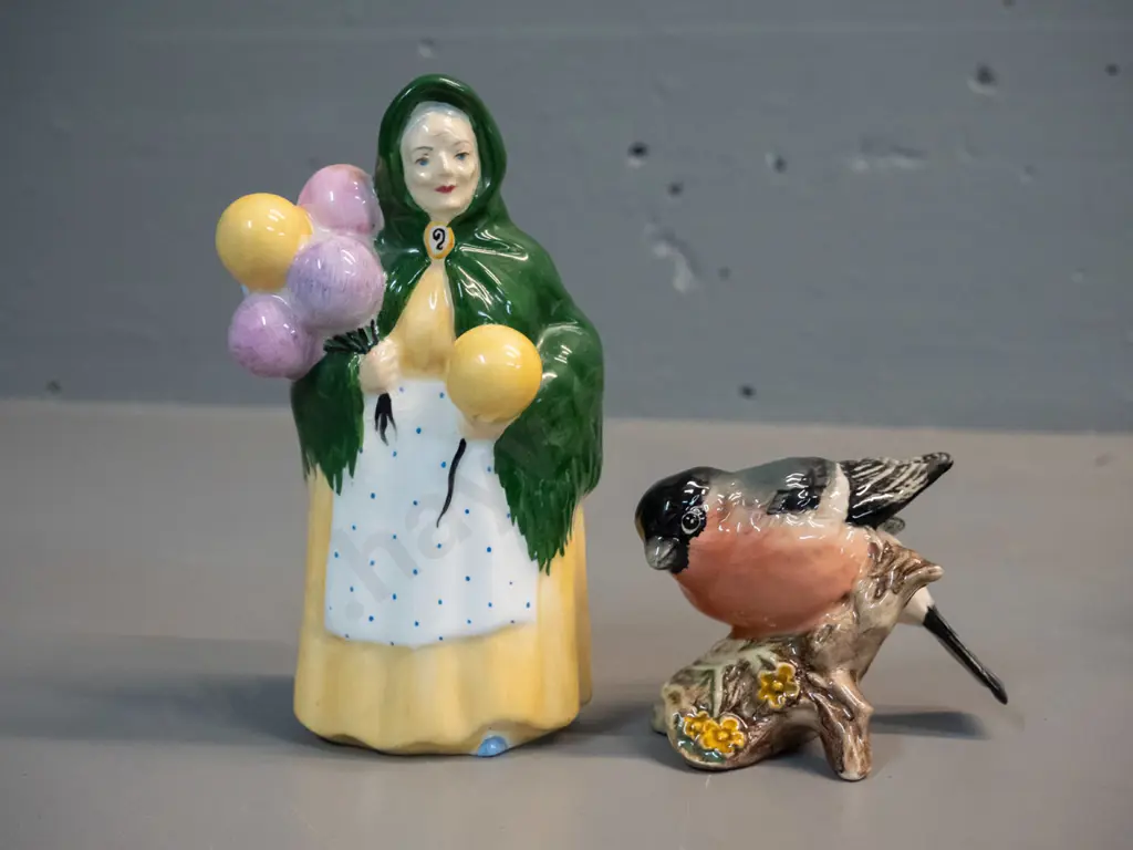 2 figurines - Beswick bullfinch bird and a Coalport balloon seller H-140 Image 1++