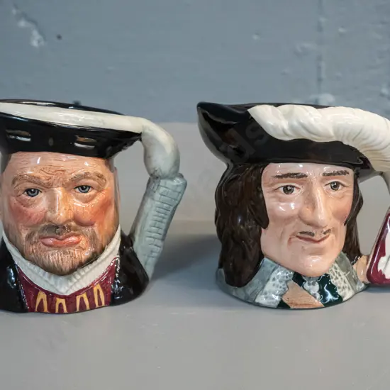 2 character jugs - D'artagnan H-100 W-110 and Henry VIII
