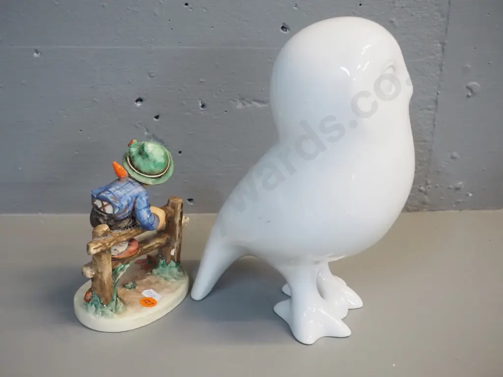 Royal Dux white owl figure H-260 and a Hummel boy figurine with small areas of finish loss Image 1++