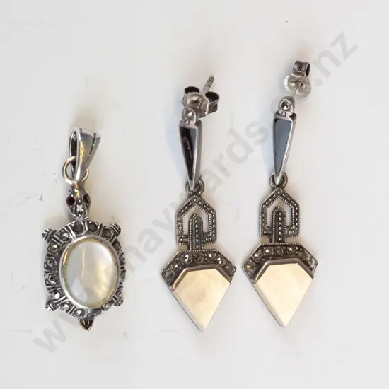 silver necklace [no chain] & pair of earrings stamped 925