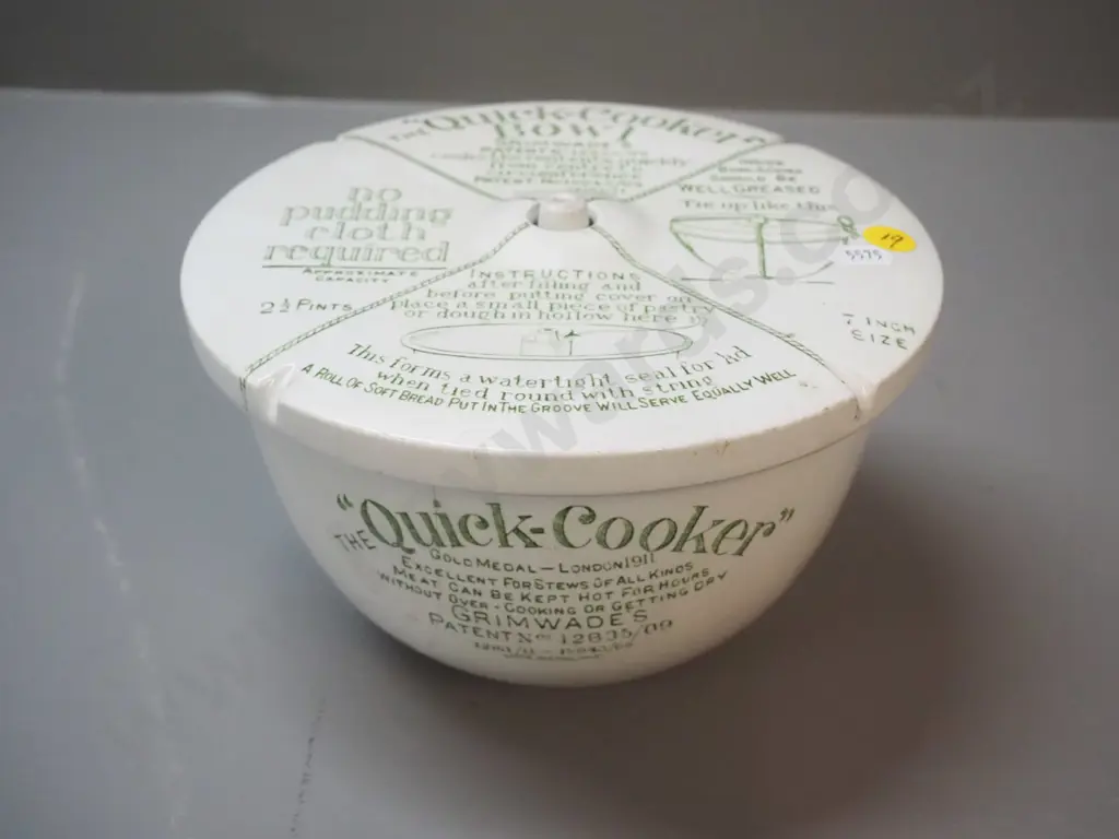 vintage Grimwades Quick Cooker bowl with lid - crack to bowl H-110 D-200 Image 1++