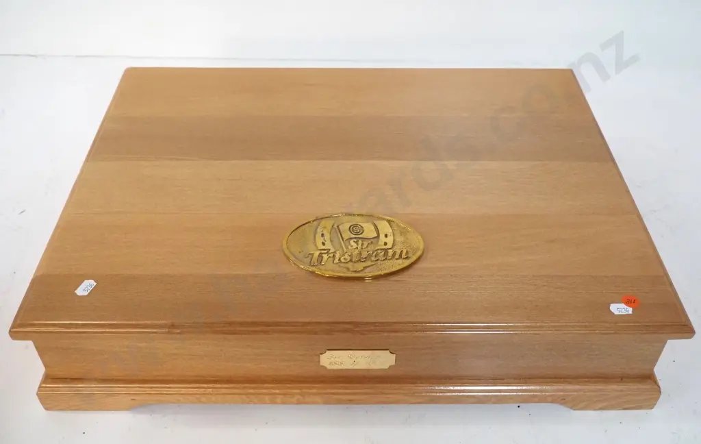 limited edition wood-cased Sir Tristram collectable phone card sets - 5 card sets and a VHS tape, number 188, with Image 1++