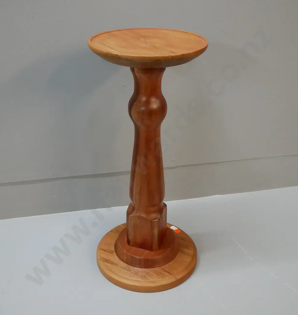mahogany pedestal plant or display stand H-480 D-220 Image 1++
