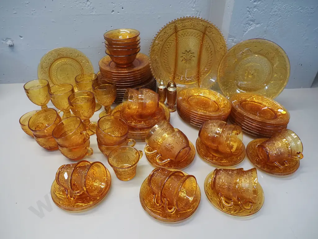 large collection of amber / marigold colour depression glass dinnerware including 8 dinner plates, 14 sides, 13 large & Image 1++