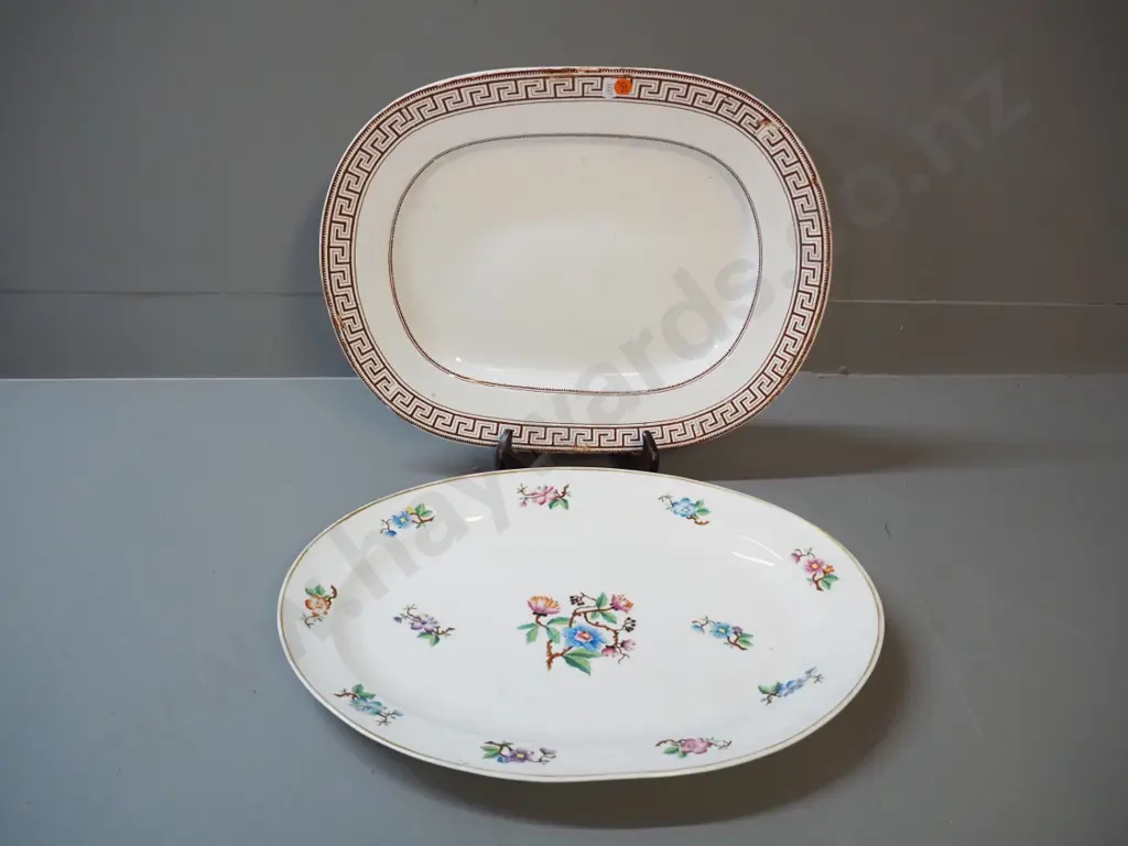 2 vintage ashetts - H&C "Etruscan" Greek key pattern, other with floral motif 445 x 320 Image 1++