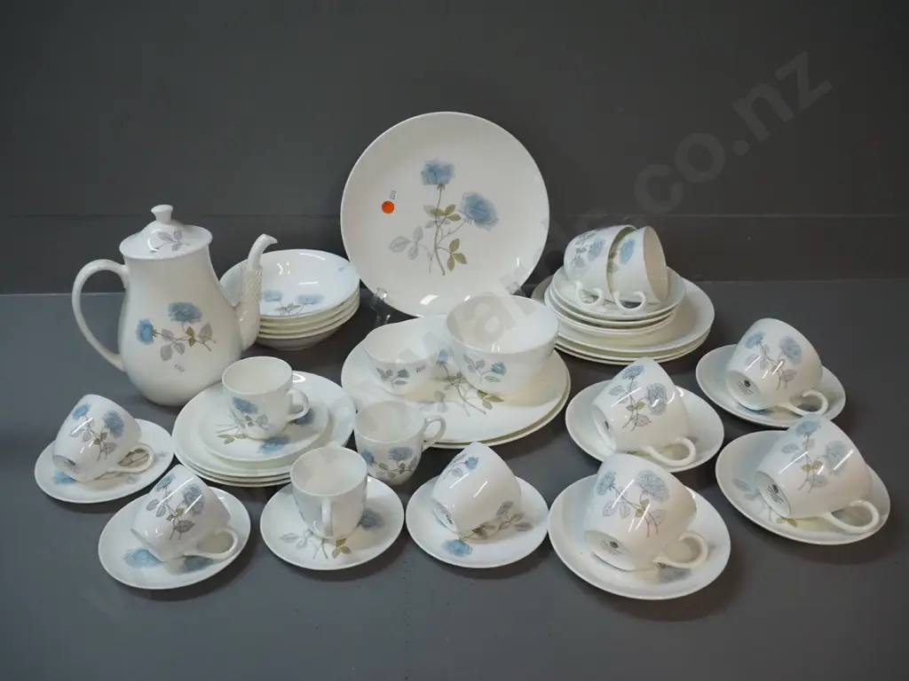 assorted Wedgwood "Ice Rose" pattern dinner, tea and coffee ware including part coffee set w/pot, various numbers of Image 1++