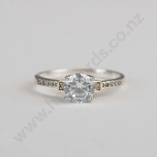 silver dress ring stamped 925