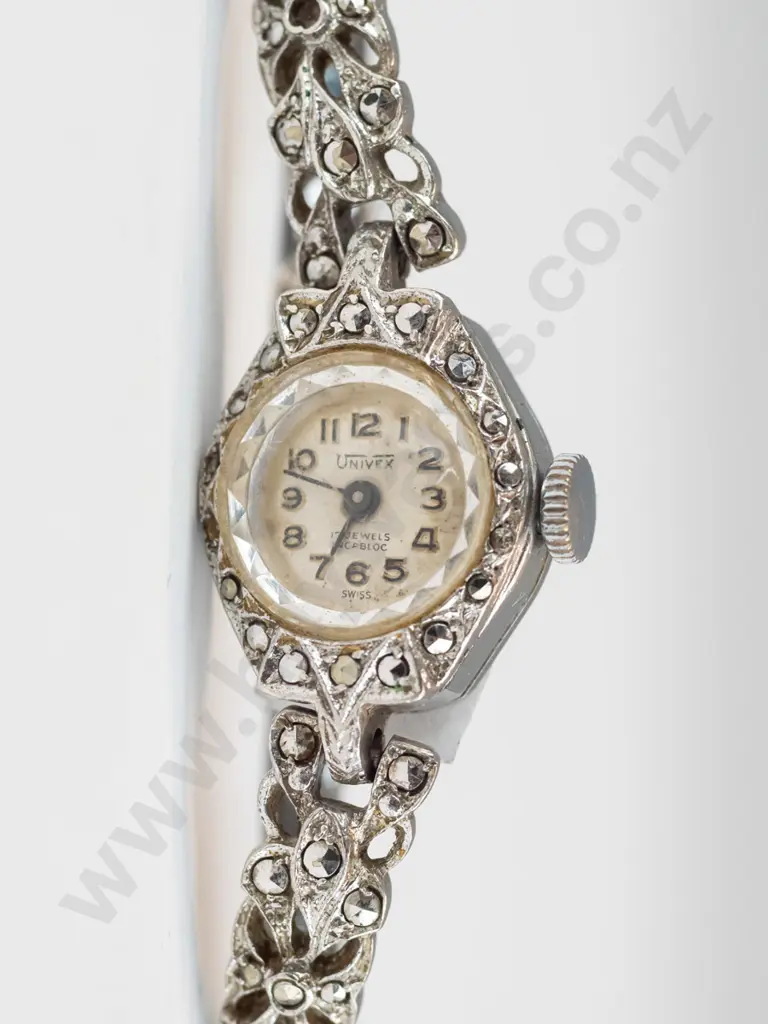 marcasite watch Image 1++